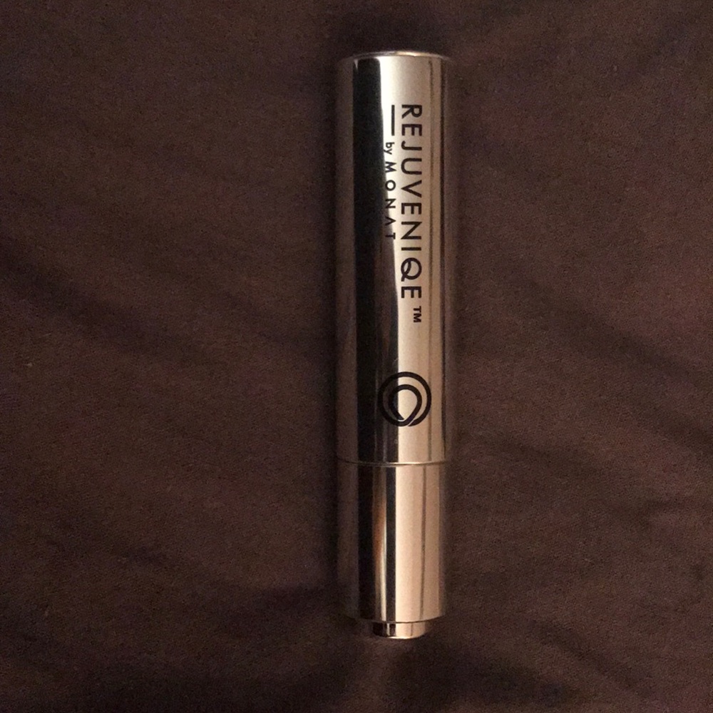 Rejuvenique Oil